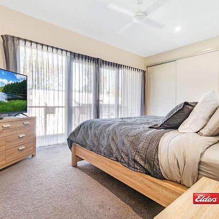 Old Port Townhouse Central To Everything Echuca Exterior foto